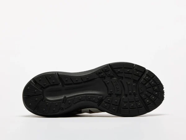 CONDOR 3 ADVANCED VEJA X CESAR VILLALBA AREIA CASHEW OURO – Image 4